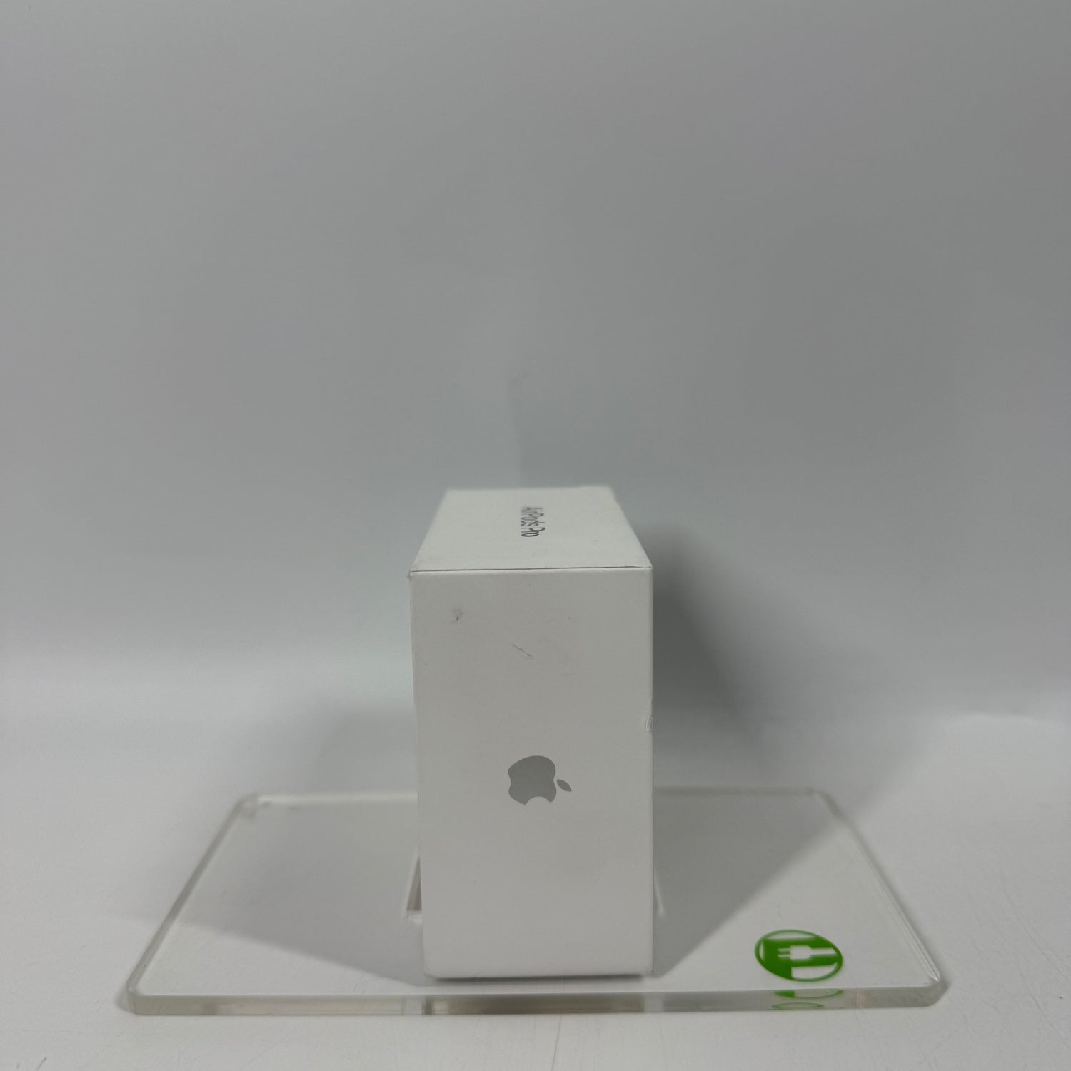 New Apple AirPods Pro 3rd Gen with MagSafe Charging Case MFHP4LL/A
